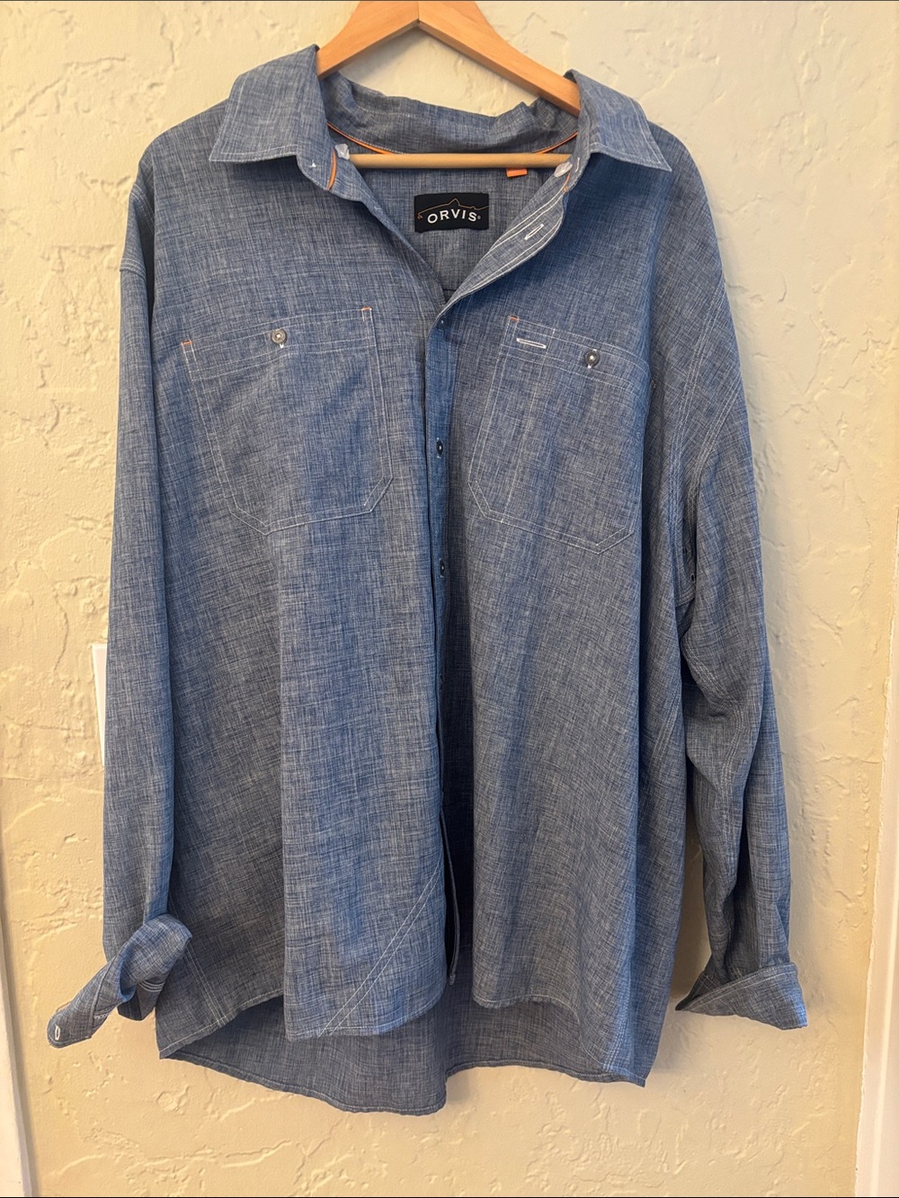 Orvis Men's Light Blue Chambray Button-Down Shirt XXL